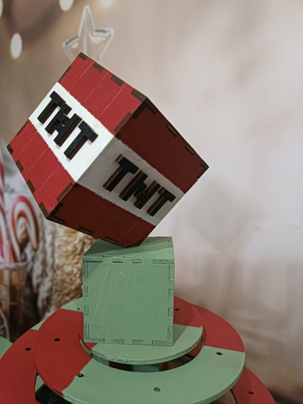 Ξύλινο σταντ για γλυφιτζούρια Minecraft - Image 3