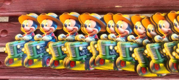 Ξύλινη πρόσκληση βάπτισης αγρότης Mickey - Image 7