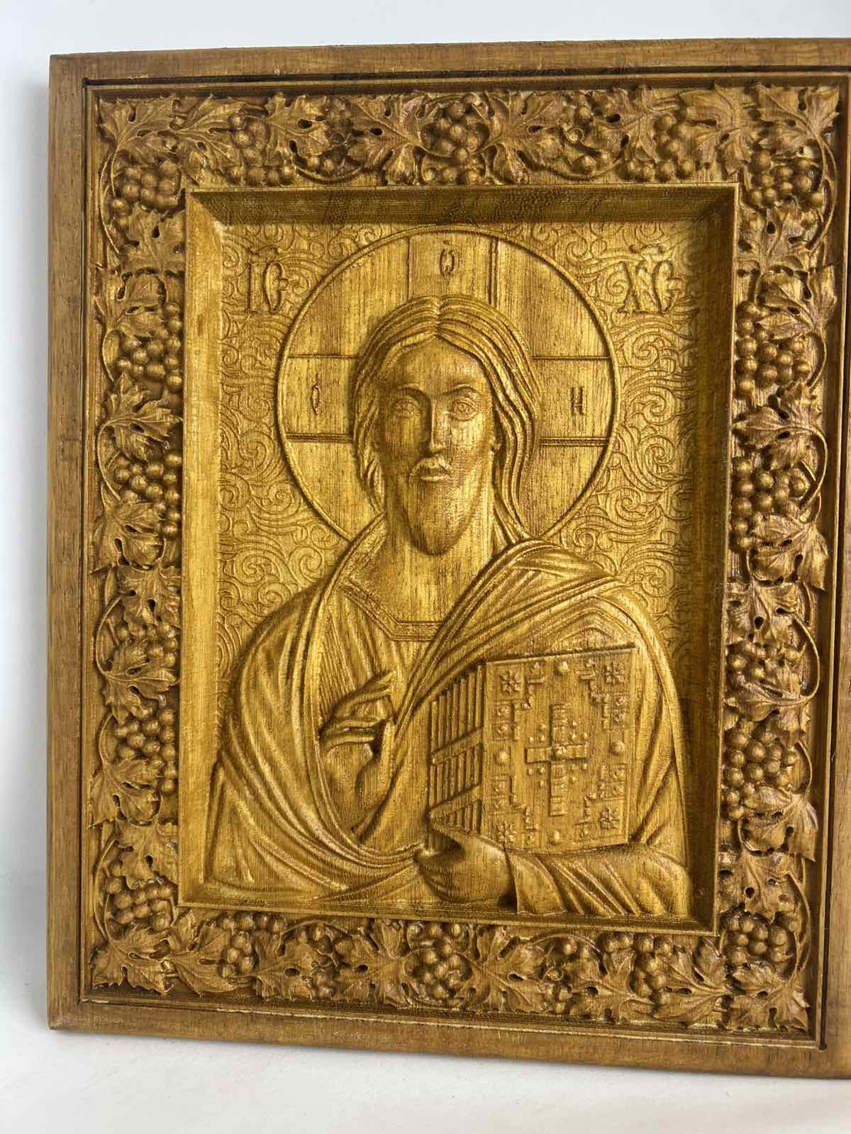 Ξυλόγλυπτη Εικόνα Χριστού Παντοκράτορα με την Άμπελο